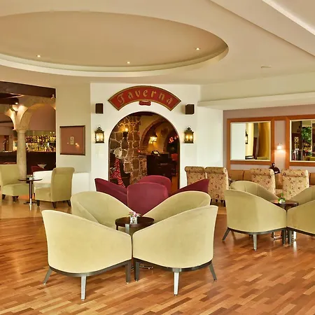 Pestana Madeira Club 5* Φουνκάλ
